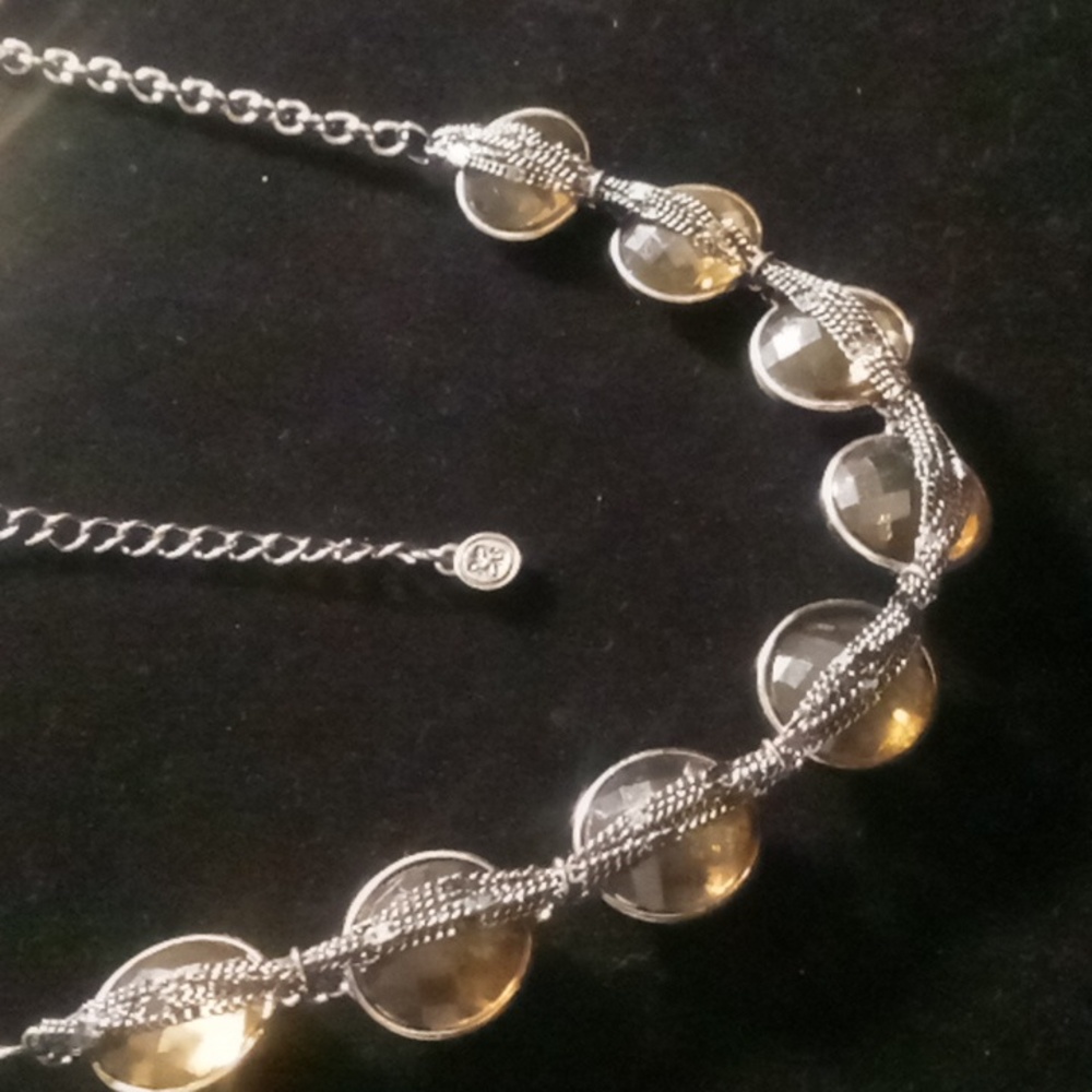 Vera Wang designer crystal cut citrine color resin Stone collar necklace